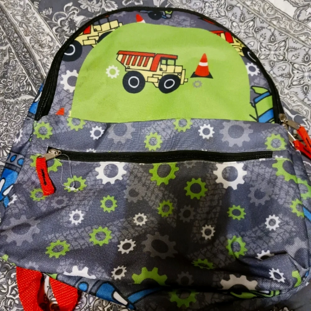 Kids small backpack - Picture 1 of 1